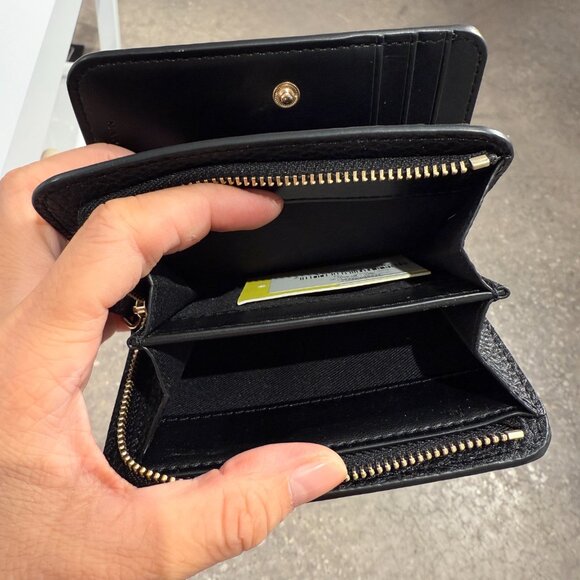 Marc Jacobs 2F5SMP066S01 J Marc Mini Compact Wallet Authentic‼️ - Picture 7 of 8